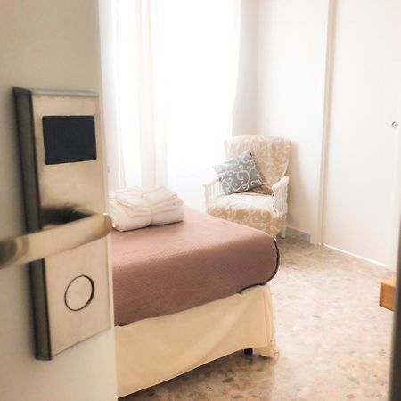Hotel Garbatella House Roma Exterior foto