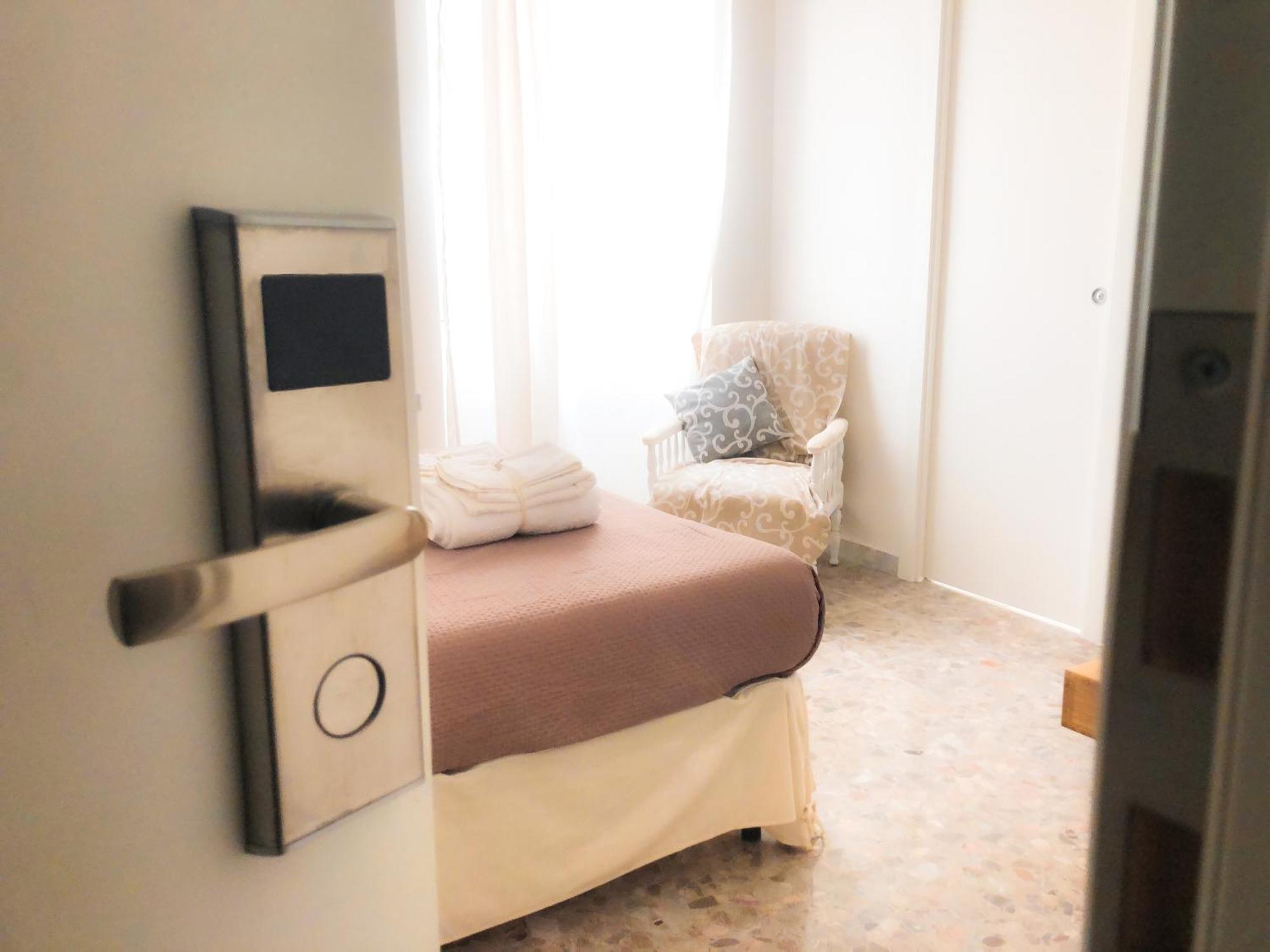 Hotel Garbatella House Roma Exterior foto
